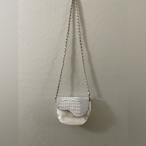 Women’s Small White bag